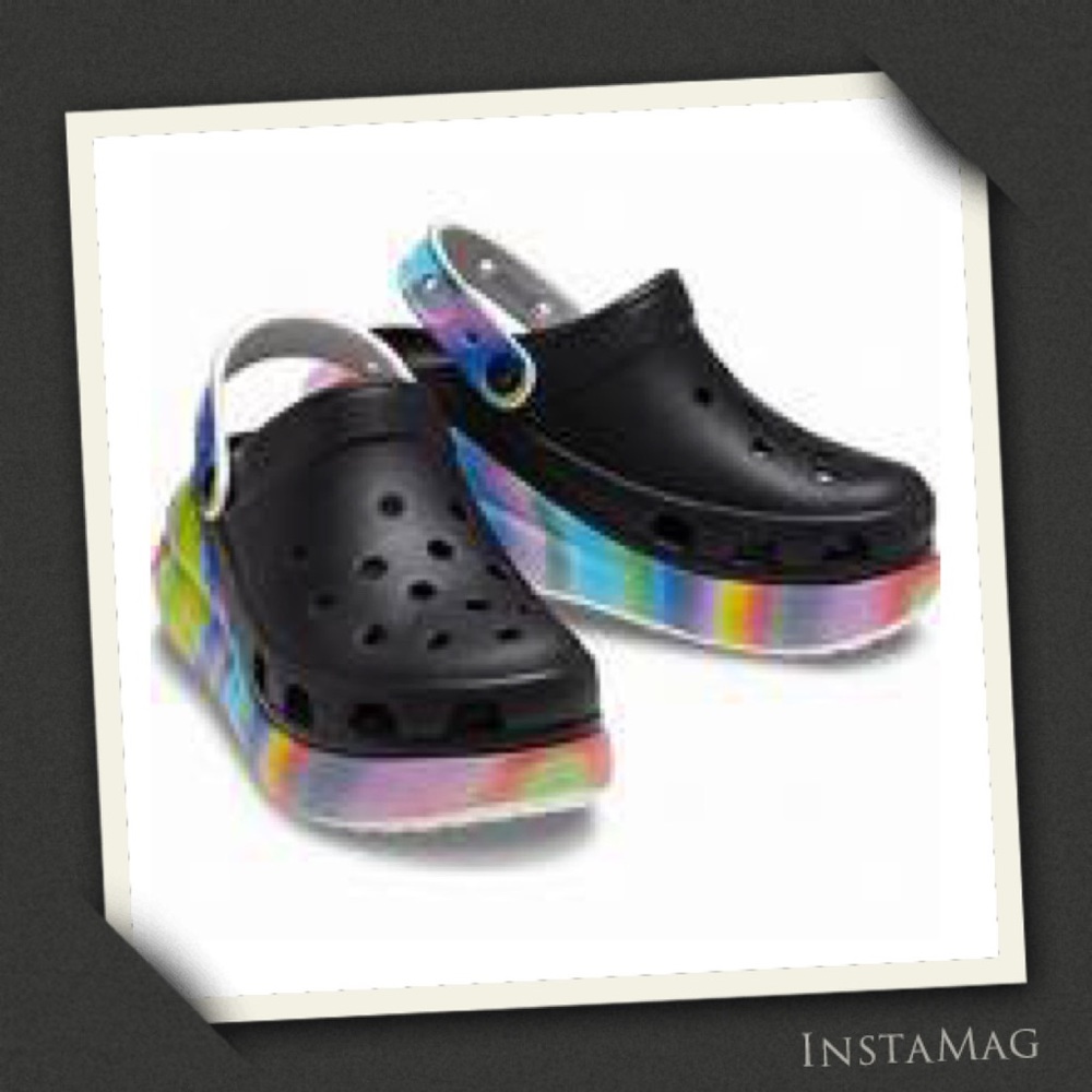 CROCS Classic Crush Spray Dye Black Clogs